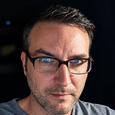 Porträt von Randolph Gemini, Autor des Cyber-Thrillers CLEAR